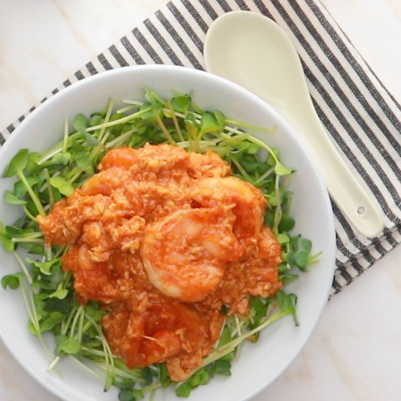 エビチリとふわふわ卵