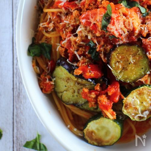 基本からアレンジまで！思わずつくりたくなる「なす ズッキーニ ひき肉」のレシピ集クックパッド