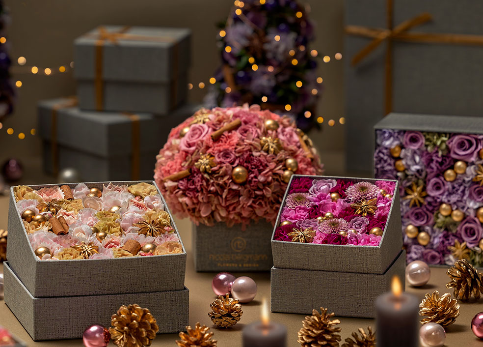 ニコライバーグマン プリザーブド フラワー ボックス 限定手提げ付 ニコライ バーグマン フラワーズ ＆ デザインNicolaiBergmann Flowers & Design 2025ギフトギフト プレゼントのMOO:D MARK by ISETAN 伊勢丹