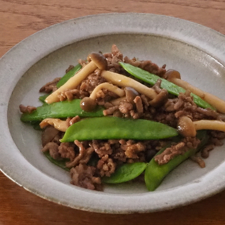 春の風味♡絹さやと高野豆腐の煮物♪