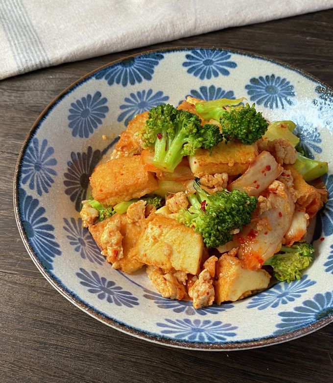 厚揚げとキムチがあれば作ってみて！」意外と知らない”おいしい食べ方” 焼いて混ぜるだけぱるとよ- エキスパート - Yahoo!ニュース