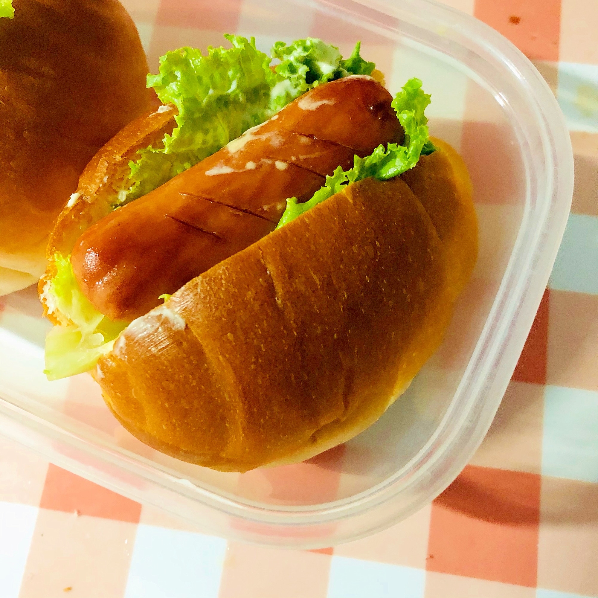 可愛くてパクパク食べれちゃうWウインナーロール