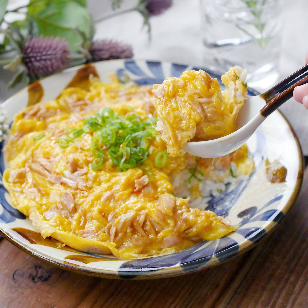 ごはん作りたくないときに！ツナたま丼
