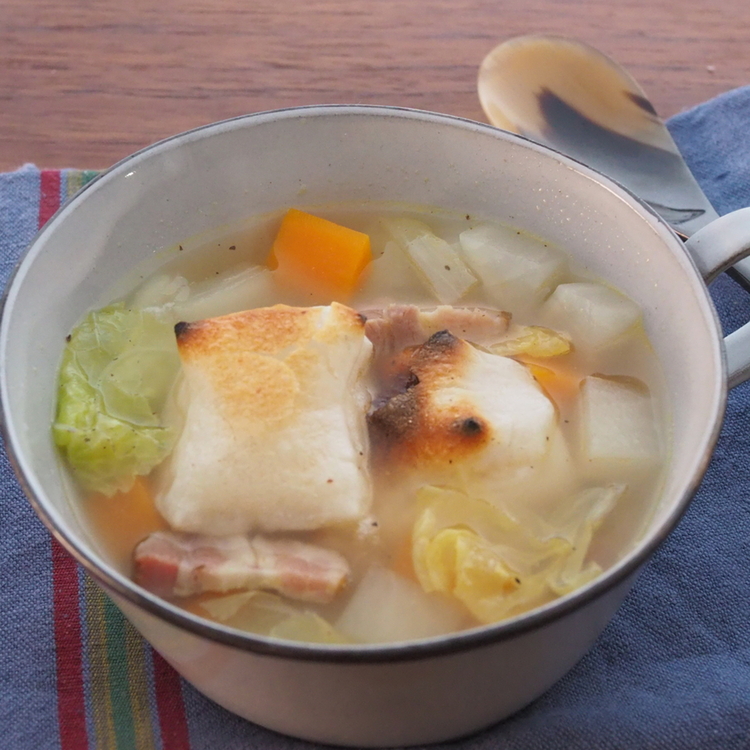 体温まる！ 鏡餅のモチトロ和風スープ