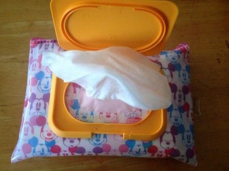 100均ケースでウェットティッシュカバー手作りなら、思いのママ