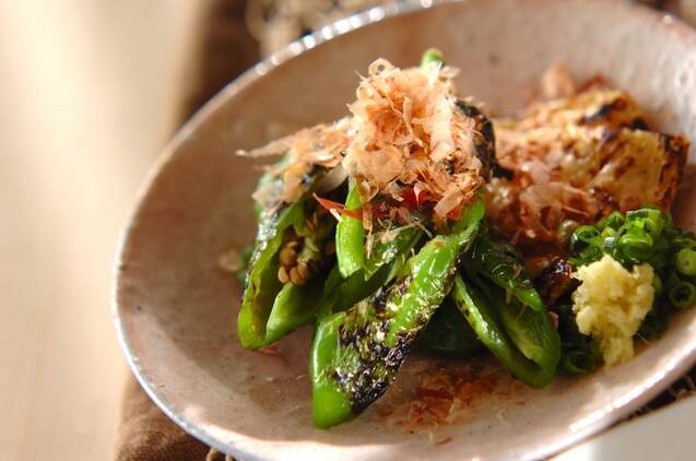 万願寺とうがらしの豚肉巻き