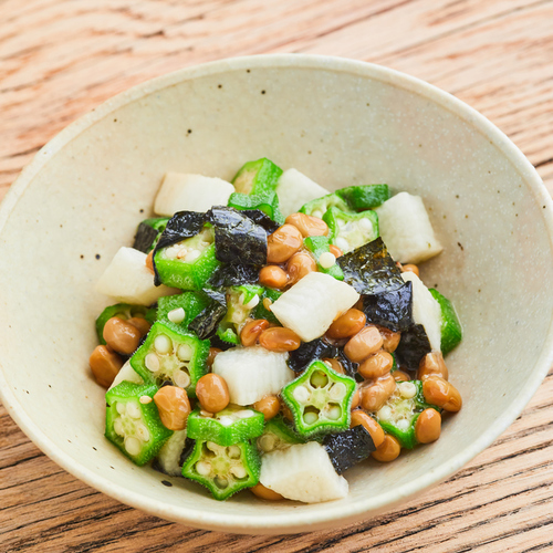 納豆オクラとろろのネバネバ丼 写真素材6457983- フォトライブラリ