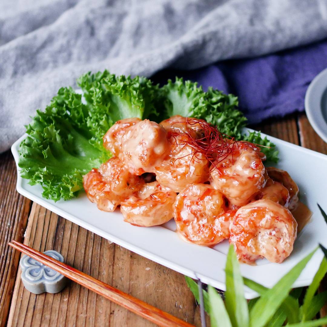 子どもも喜ぶエビレシピ♪年末年始の逸品にもおすすめの、ごちそう！エビのフリッタ