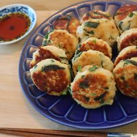 体の芯から温まる！えのき肉団子がクセになる「白菜とえのき鶏スープ」 もあいかすみ ラクウマレシピ1 1女性セブンプラス