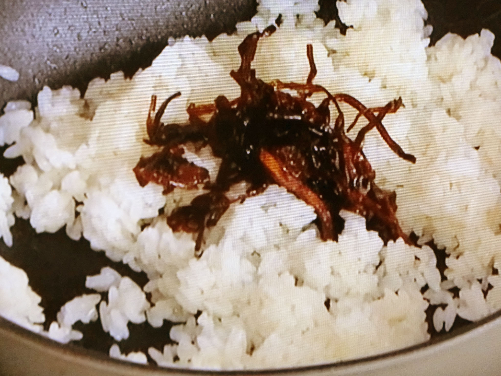 アンチョビの炊き込みご飯 ゚д゚ ウマ クハナイ 色々失敗した*TㅿT今日も雪☃️❄️ ちょっと青空も見えたけど、風が強くて寒い'ᾥ'ソトメシソトメシしようメスティンメスティン炊飯メスティン飯缶詰缶詰炊き込みご飯アンチョビ