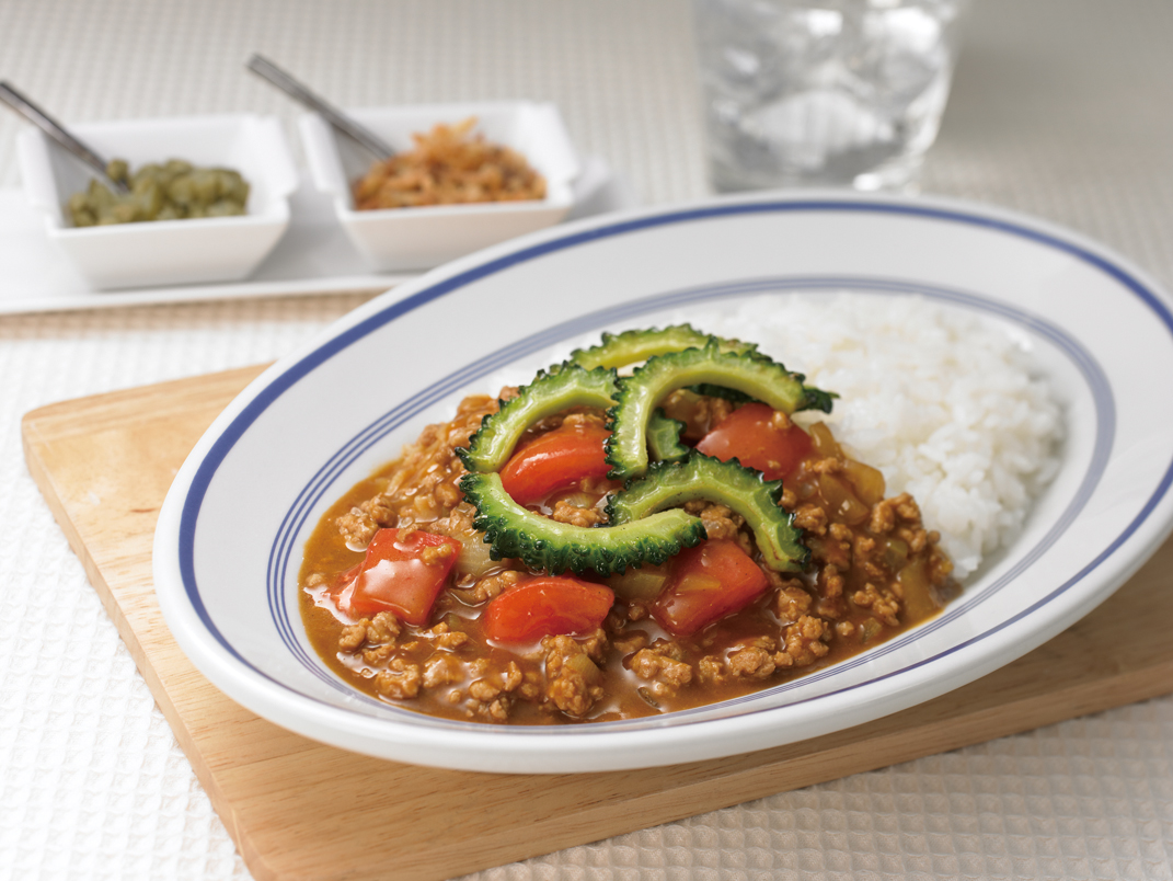 基本からアレンジまで！思わずつくりたくなる「ゴーヤ ひき肉 カレー」のレシピ集クックパッド