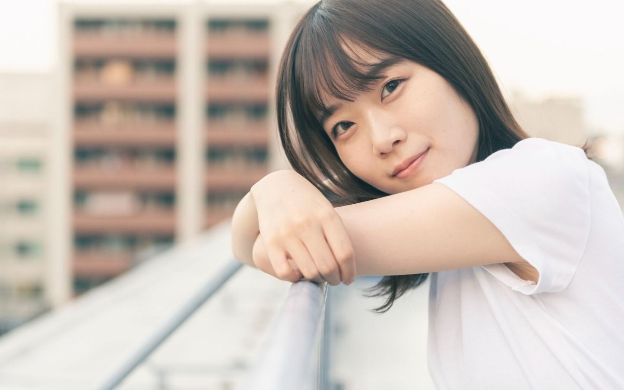 元AKB鈴木優香、セクシー女優の仕事について風呂に漬かりながら語る。「本気でデビューして欲しい」「世間のイメージとは全然違う」 - All About