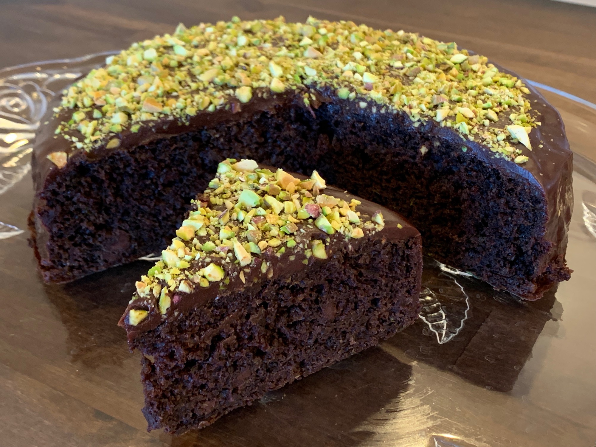 ハンガリー料理 ハンガリー人の友人直伝!ズッキーニのパンケーキ「Cukkinis tócsni:ツッキーニシュ トーチニ」作り方・レシピ。 -こにはめも