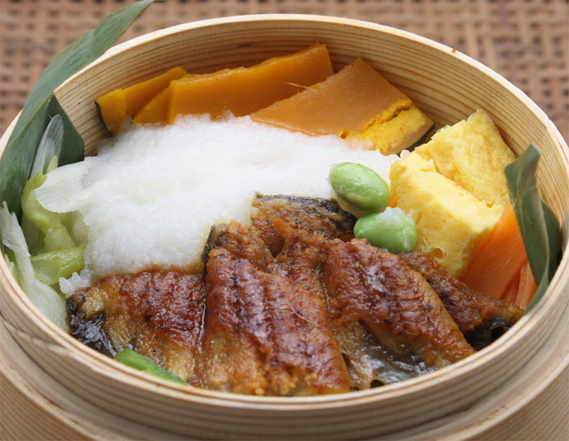 うなぎ」だけじゃ損してる！？「うなぎ」と「とろろ」が相性抜群といわれる 栄養の秘密食・料理オリーブオイルをひとまわし