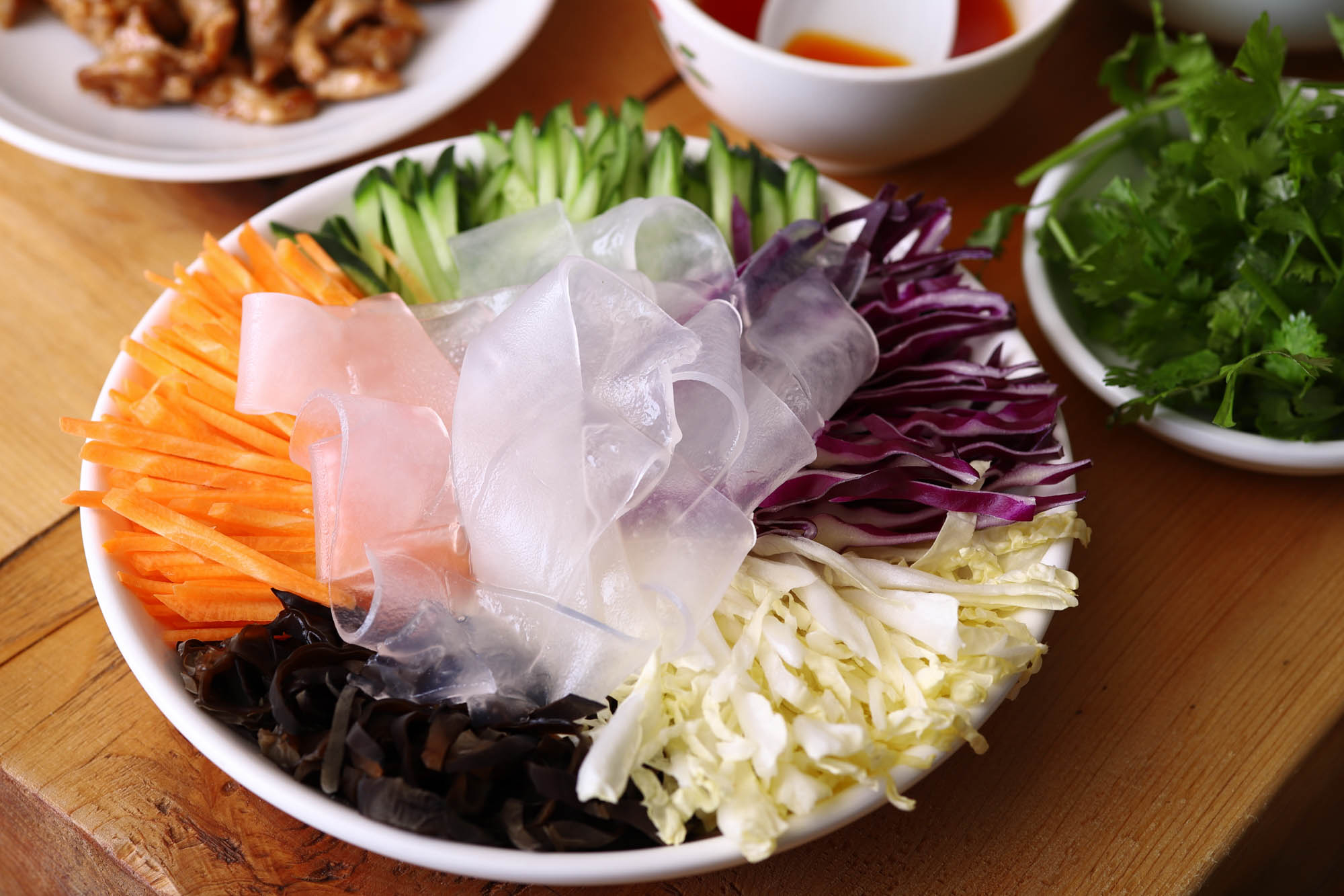 春雨のカロリー、糖質量は？戻し方など基本の扱い方から絶品レシピまで、春雨の基本を解説しますkufura クフラ 小学館公式