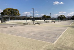 朝宮公園テニスcourtのテニスコート情報 | テニスベア