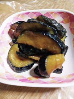 なごみやセット 極み 7種 セット 合計910g 漬物 辛子漬け 赤ワイン漬け 赤紫蘇漬け 酢漬け 梅 キムチ 椎茸 しいたけ シイタケ 大根ザーサイ ヤングコーン トマト ミニトマト 蓮根 れんこん レンコン きのこ 詰め合わせ 茨城県 守谷市 茨城県守谷市ふるさと納税