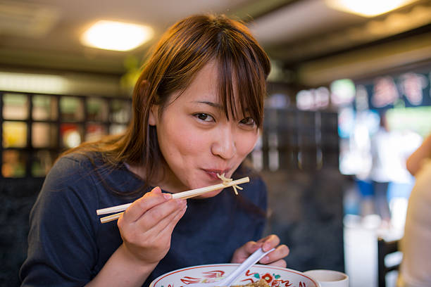 ラーメン食べてるじゅなが可愛いすぎる♡ ゆめにかわいくラーメン食べる方法教えてっー！！！笑笑野崎珠愛09妹ラーメンじゅなかわいい他撮りらーめん女子いっぱいたべるきみがすき🍜らーめん新中学2年生