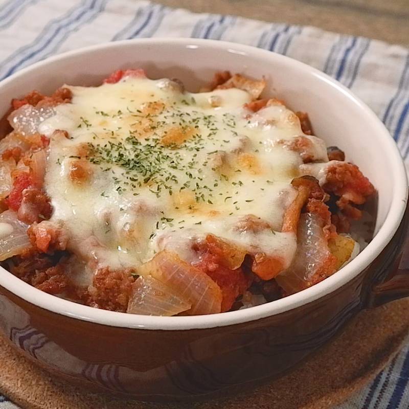 楽天市場 ◇ハチ食品 4種のチーズ入りチーズドリア140g 3498220 ソース かんたん アレンジ レトルト オーブン・レンジ :キッチン雑貨のパレット燕三条本店