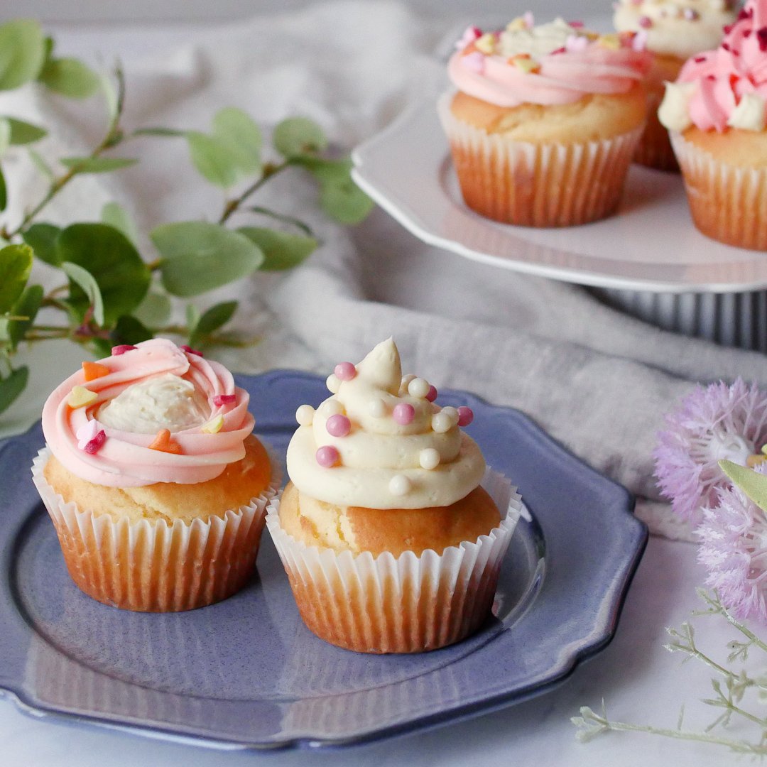 簡単かわいい！カップケーキのデコレーションアイデアと方法♪ラディーチェ