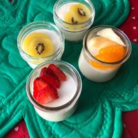 とろふるヨーグルトパンナコッタ