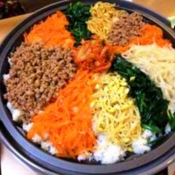 ホットプレートでごまたっぷり夏レシピ～①ごま油香るビビンバごま油の山田製油