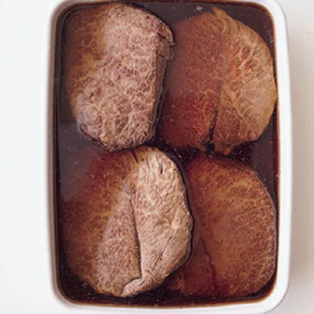 牛ステーキ肉のめんつゆマリネ