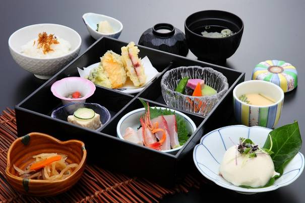 夏にぴったりの献立20選！おかずや付け合せの人気レシピを紹介ネスレ日本 製品情報サイト