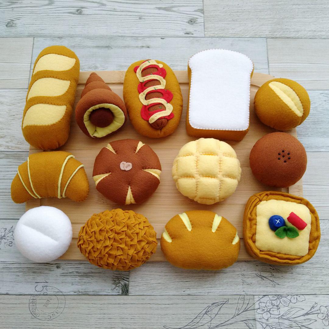 フェルトおままごと☆どうぶつパン＆フルーツサンド - メルカリ フェルトおままごと 動物パン