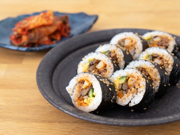 簡単キンパのレシピ。ヒルナンデスで話題の韓国風海苔巻き。 - LIFE.net