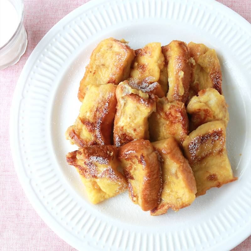 レンジで作る！ヌテラとバナナのマグカップフレンチトースト