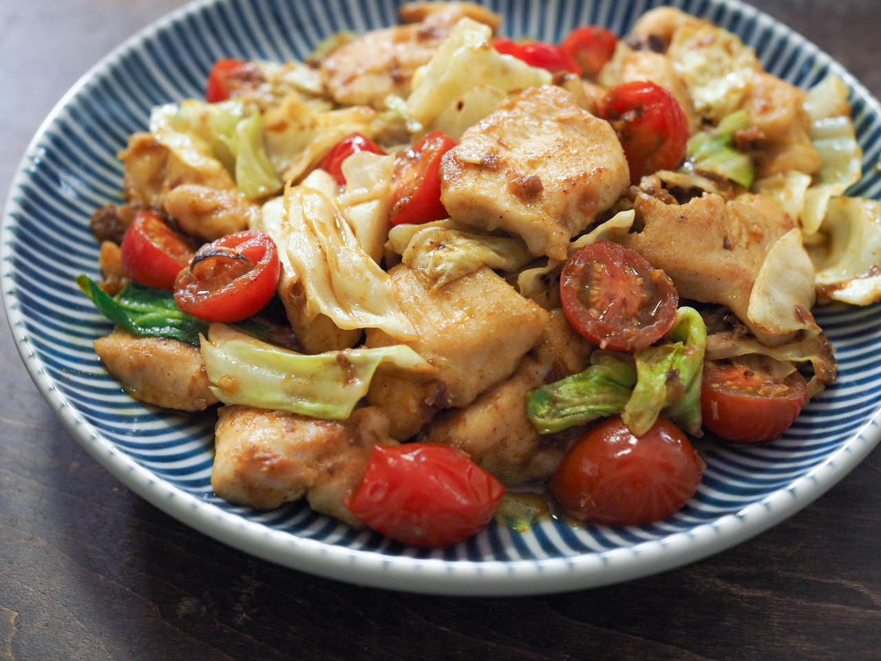 鶏むね肉とキャベツのてりたま炒め コク旨だれでご飯が進む♡