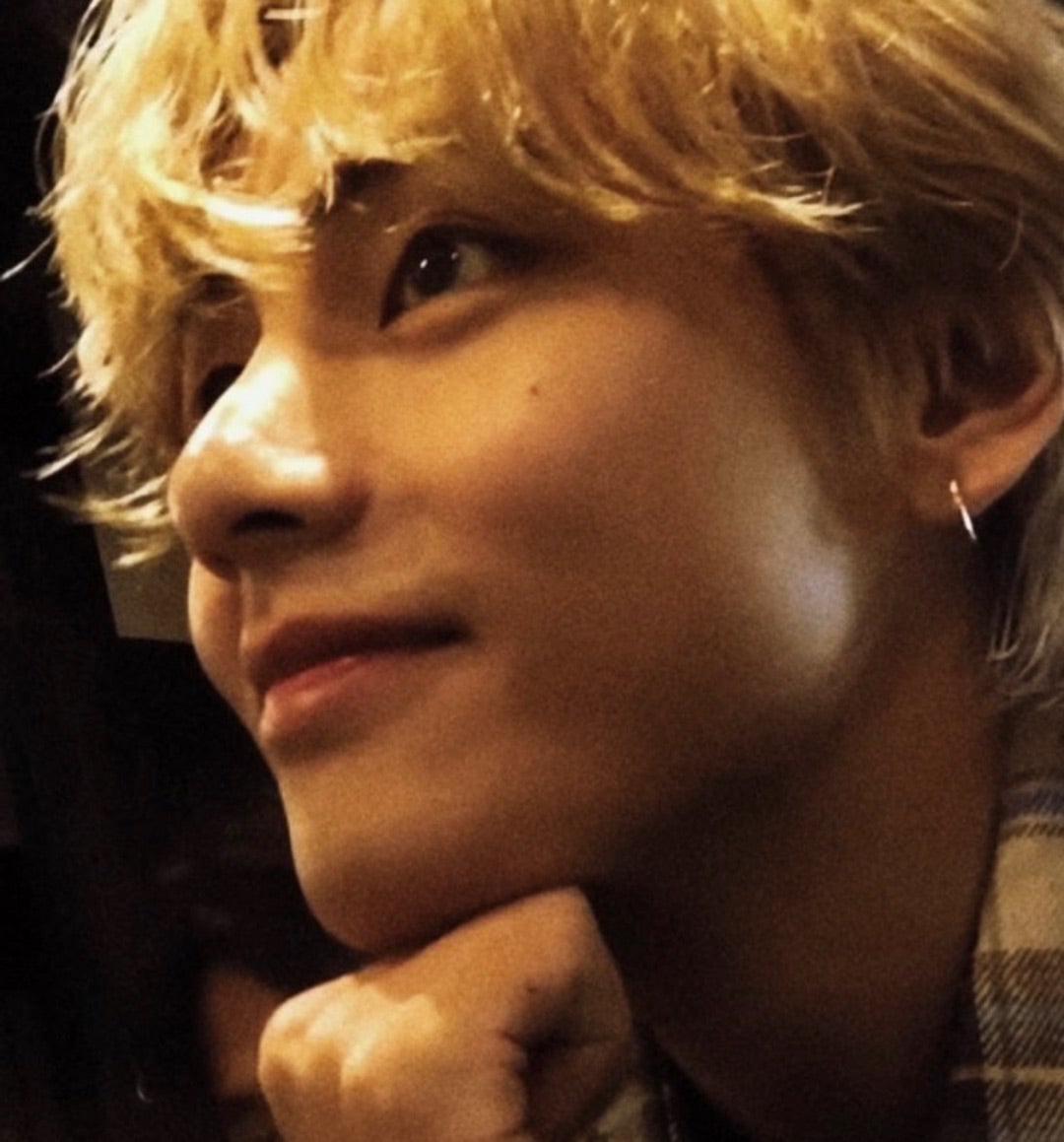 BTS テテが東京旅行で寄った油そば屋さんはどこ？店舗名やテテが注文したメニューをご紹介！！BTS 防弾少年団情報サイト