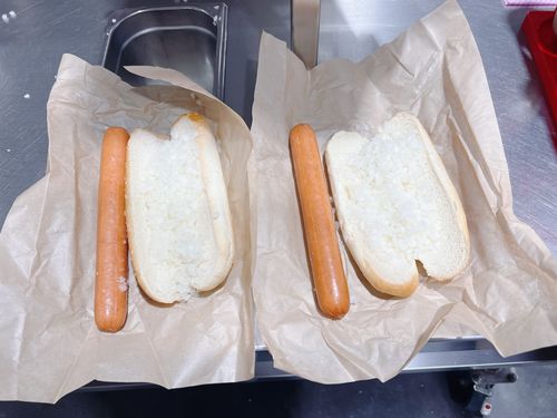 食パンで♪ホットドッグ