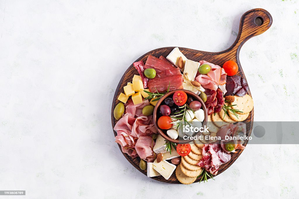 生ハムとチーズの手まり寿司