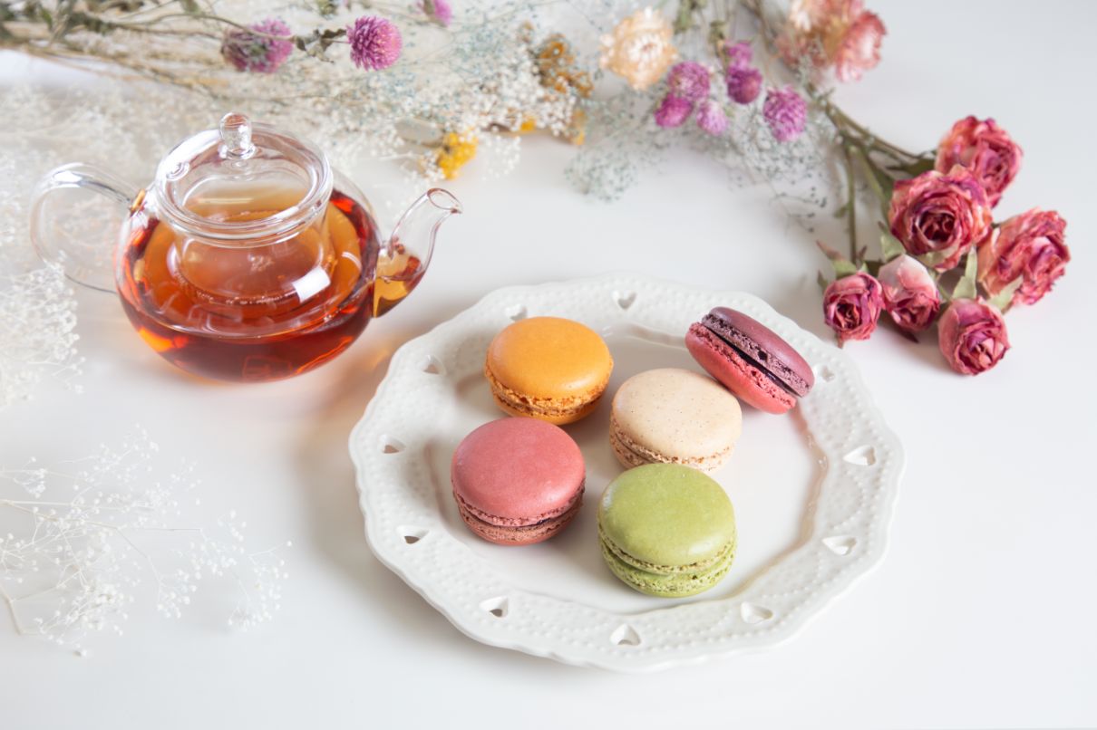 マカロンに♥イチゴバタークリーム