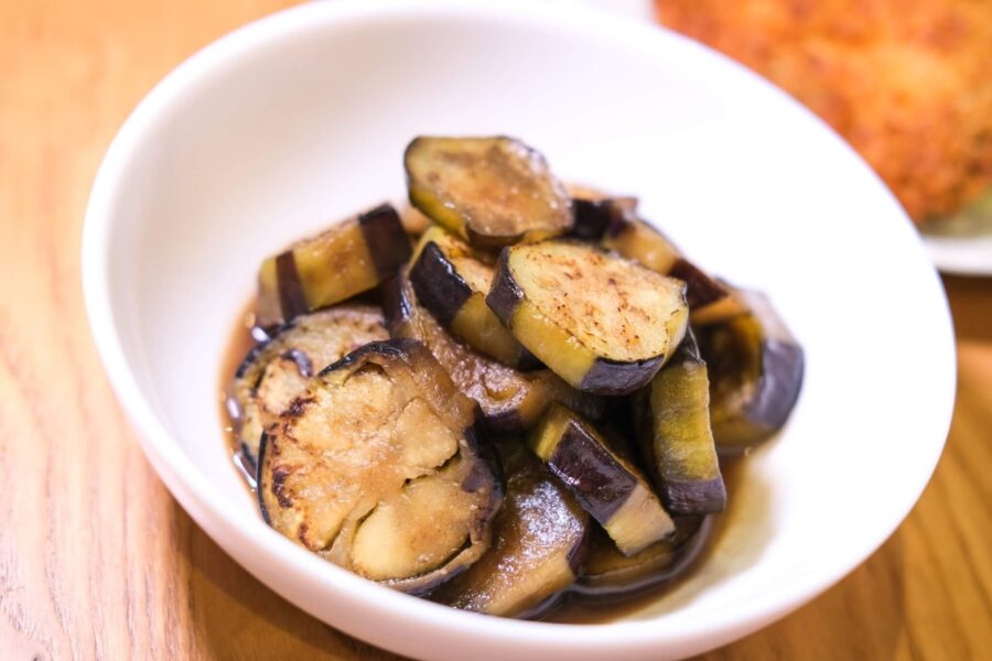 ナスの肉みそ炒め奥薗壽子のなべかまぺえじ