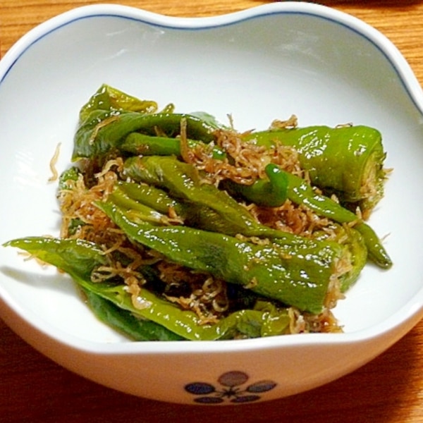 甘長唐辛子の肉詰め クミン風味