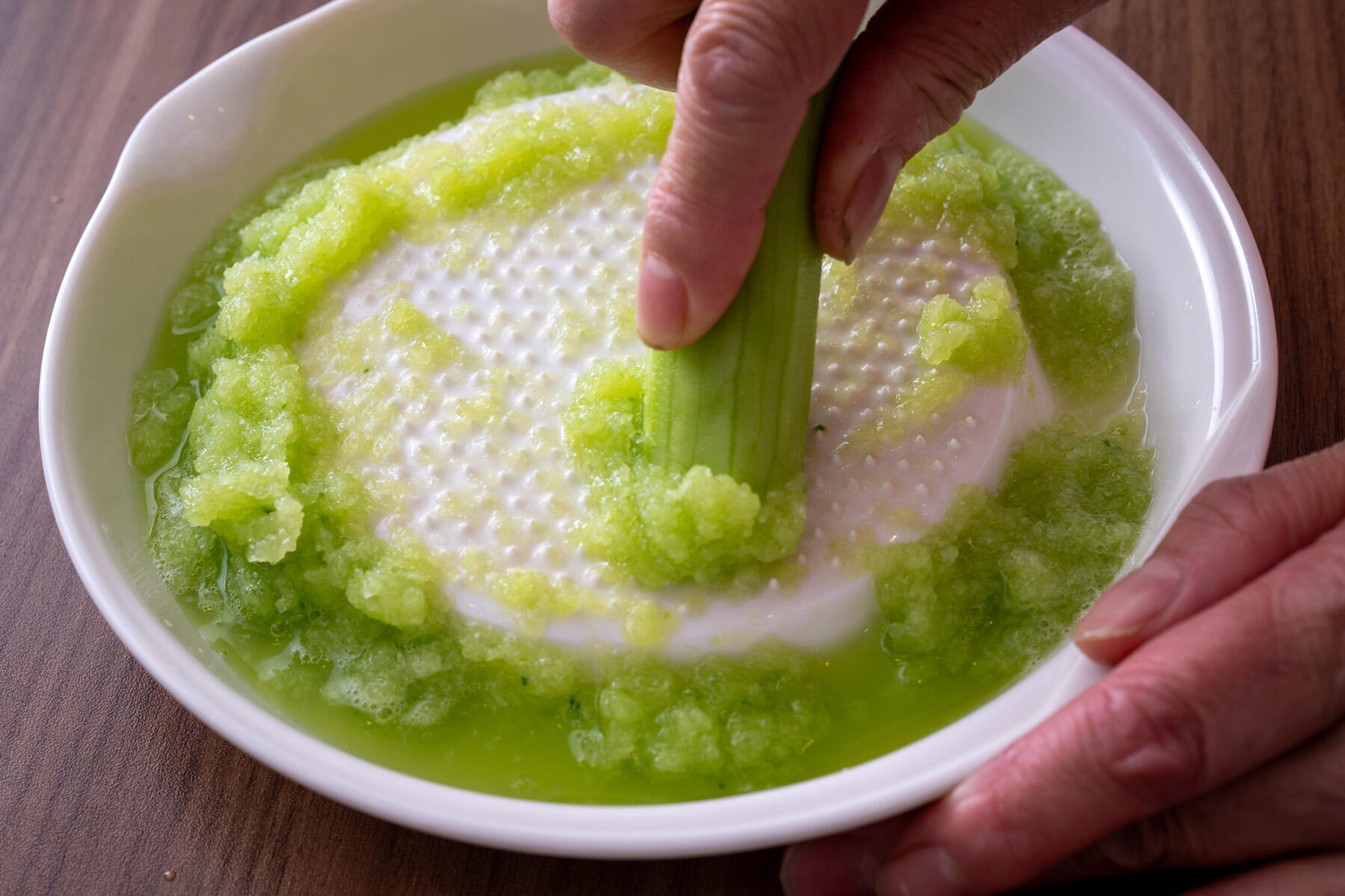 きゅうりとカニカマ、そしてマヨにんにく。 by クックOOZWJ9☆クックパッド簡単おいしいみんなのレシピが392万品