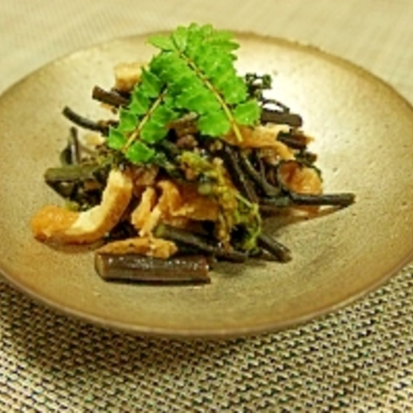 わらびと油揚げの炒め煮 –Organic Recipeオーガニックレシピ