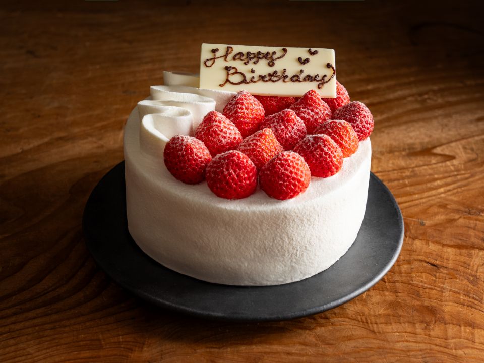 イクスピアリに新オープン！いちごスイーツ専門店ICHIBIKO。私もディズニーが好き❣️