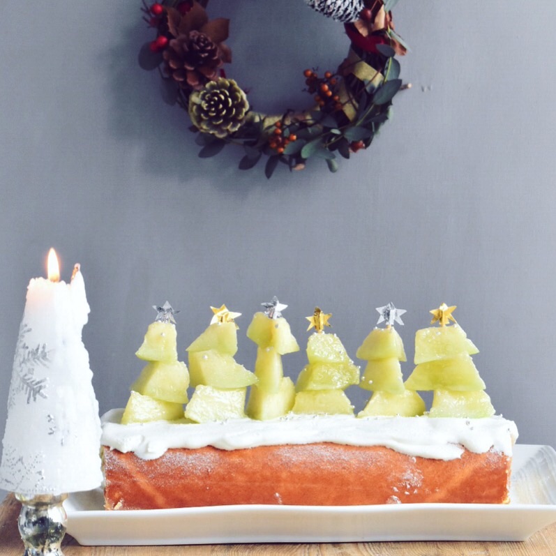 ロールケーキにひと工夫♡セリアの型でできる！クリスマスにぴったりな可愛い切り株ケーキmichill byGMO ミチル