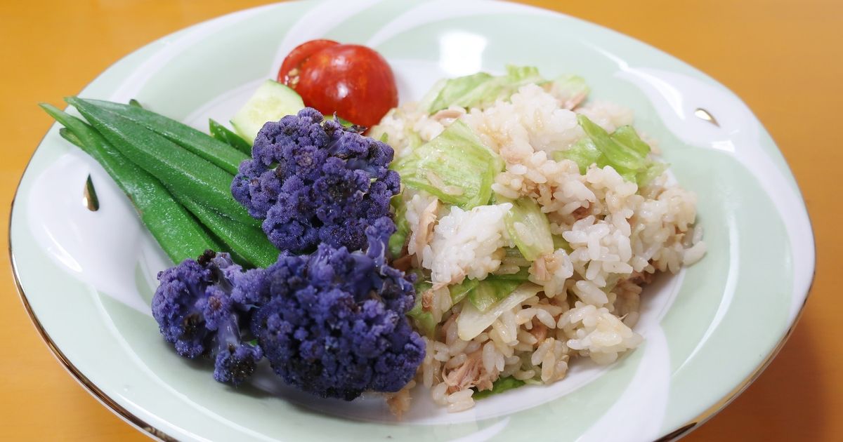 チャーハンと空目する「ツナとレタスのみそ混ぜご飯」。火も包丁も、電子レンジも使いません かめきちパパ- メシ通ホットペッパーグルメ