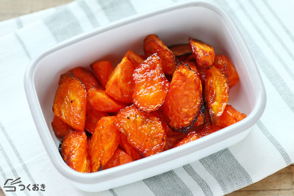 人参レシピ・作り置き オーブンで焼くだけなのでらくらく調理！人参ローストのおつまみスティックの作り方 - YouTube