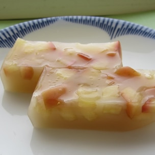 さつまいもとりんごの甘煮レーズン入りの作り方♪フライパン一つで簡単！デザートやおやつ、お弁当にも喜ばれます。冷やして召し上がれ