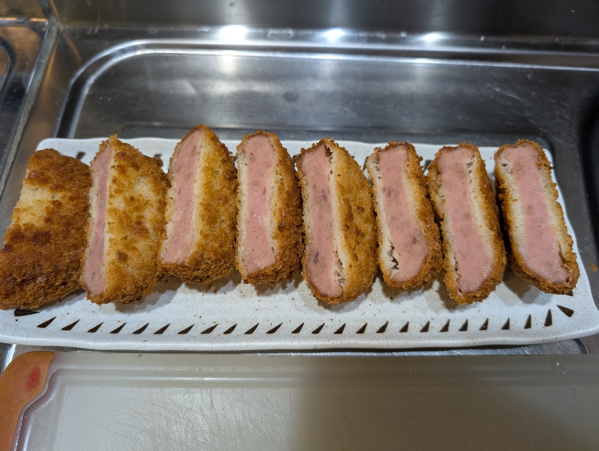 業務スーパーの冷凍ハムカツが厚めで激ウマ！1個約30円で安い！アレンジレシピ5選も紹介！ YOTSUBA よつば