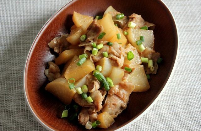 なすと豚肉の炒め物 - 冷凍野菜のパイオニア ライフフーズ株式会社冷凍野菜のパイオニア ライフフーズ株式会社