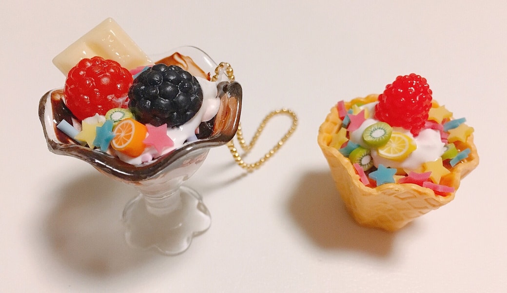 ホイップデコパフェ