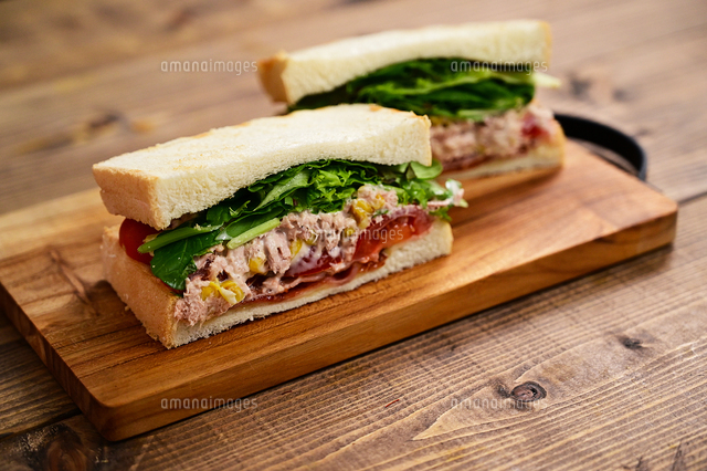 ベーコンエッグホットサンドあいコープのレシピ集