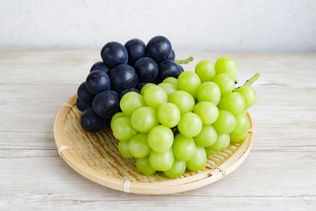 ぶどうのカロリーは高い？ 糖質量や栄養素は？ ダイエット中に食べる3つの注意点Oggi.jp